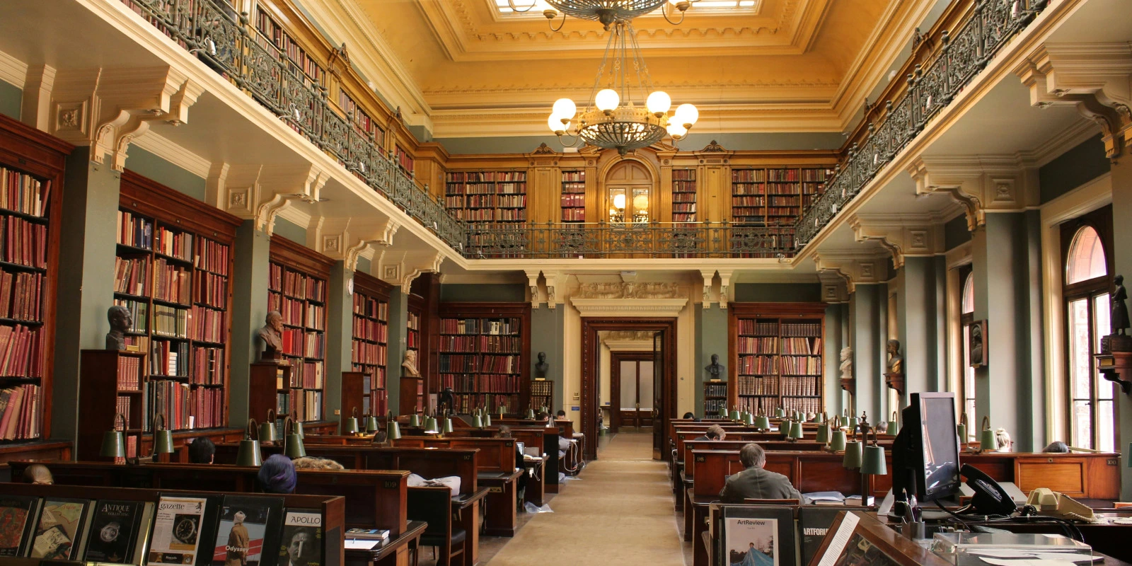 Licence SHAE (Sciences de l'Homme, Anthropologie, Ethnologie) : Double Diplôme